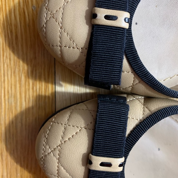 Christian Dior stunning flats ❤️ - Picture 2 of 7